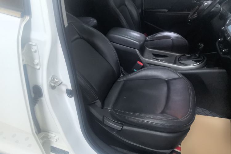 Used Kia Sportage R 2015 2.0L Automatic Two-Wheel Drive DLX Model