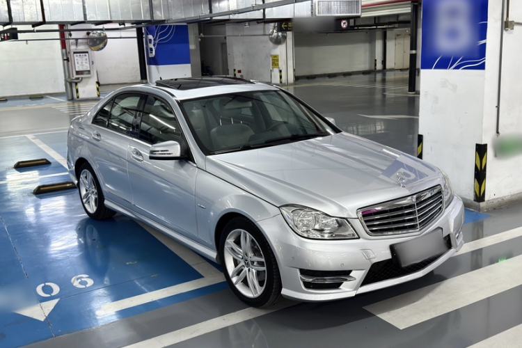 Used Mercedes-Benz C-Class 2013 C 260 Elegant Grand Edition
