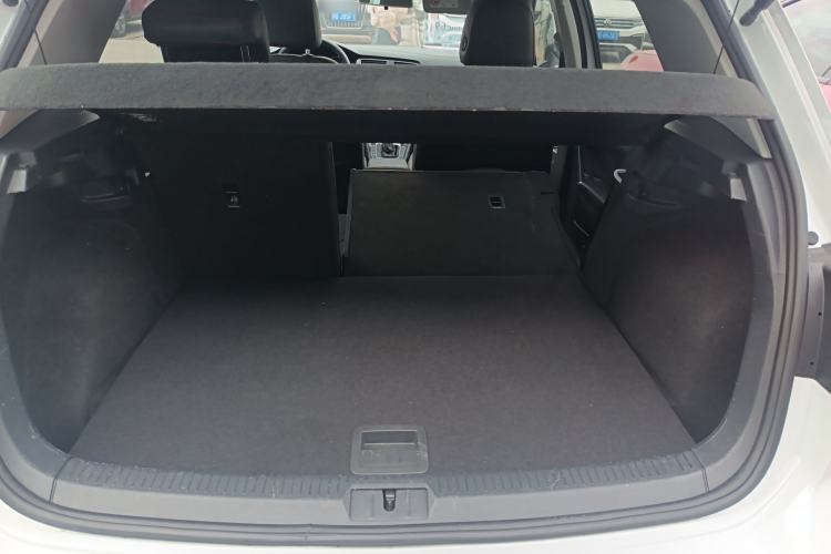 Used Volkswagen Golf 2017 230TSI Automatic Comfort Edition – Celebrating Milestone of One Million Units
