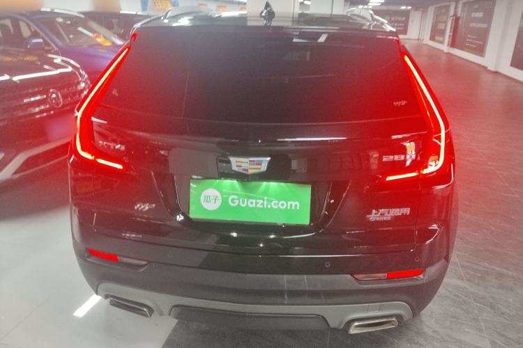 Used Cadillac XT4 2022 28T Two-Wheel-Drive Luxury Version
