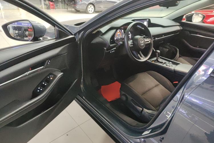 Used Mazda Mazda 3 Axela 2023 2.0L Automatic Zhiqing Edition
