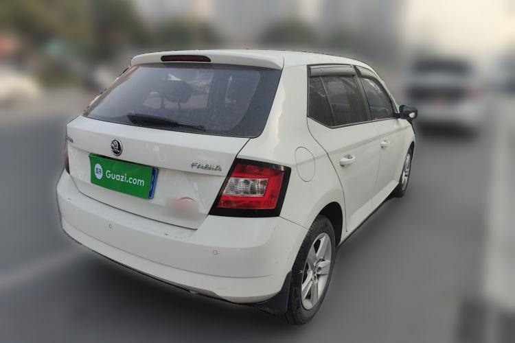 Used Skoda Fabia 2016 1.4L Automatic Car Enjoy Edition