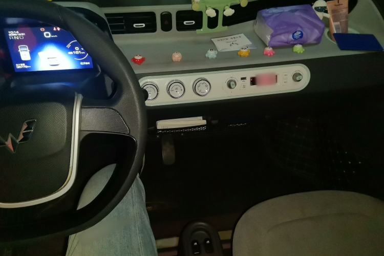 Used Wuling Hongguang MINIEV 2021 Macaron Premium Model – Lithium Iron Phosphate