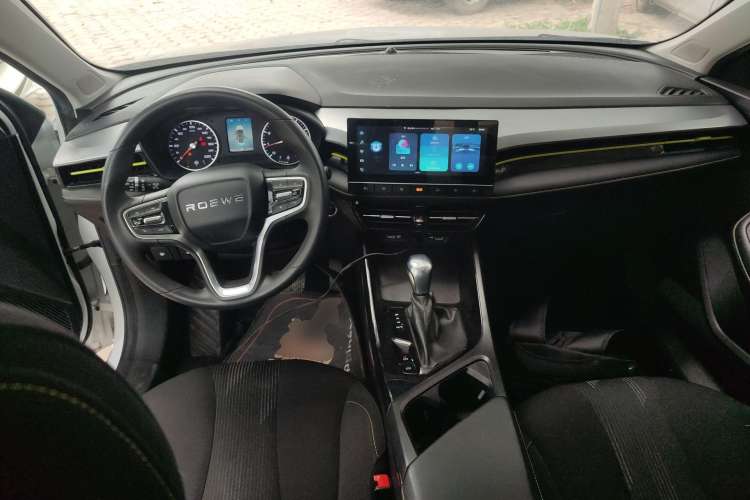 Used Roewe i5 2021 1.5L CVT Platinum Edition
