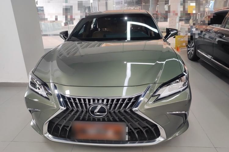 Used Lexus ES 2022 200 Excellence Edition
