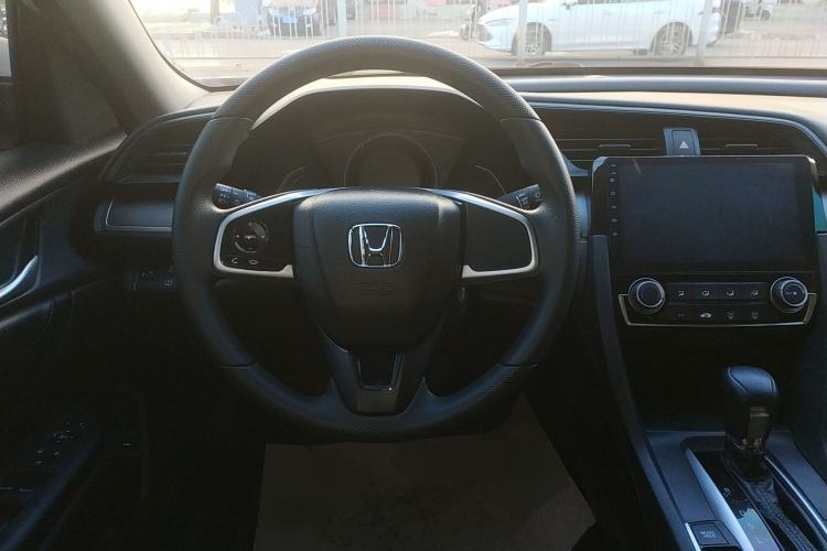 Used Honda Civic 2016 180TURBO CVT Comfort Version