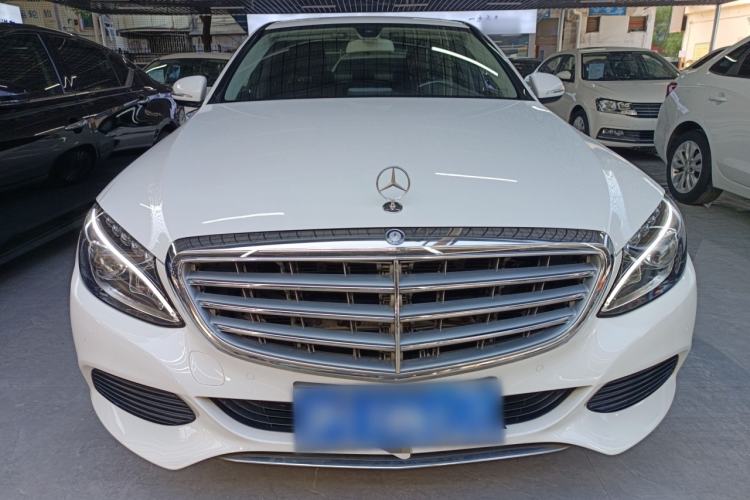 Used Mercedes-Benz C-Class 2015 Facelift C 180 L