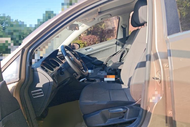 Used Volkswagen Golf 2014 1.6L Automatic Comfort Model
