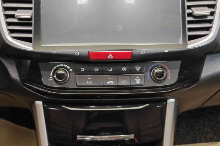 Used Honda Accord 2016 2.0L Comfort Edition
