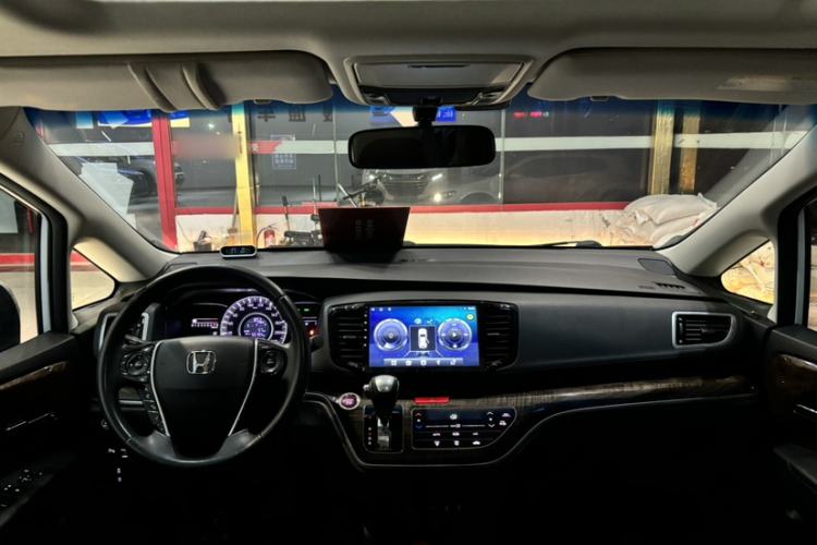 Used Honda Odyssey 2015 Updated Version 2.4L Smart Edition