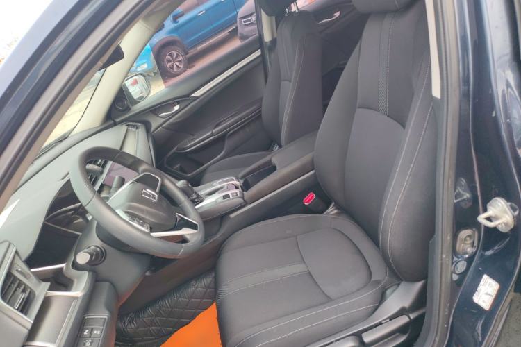 Used Honda Civic 2016 220TURBO CVT Luxury Edition
