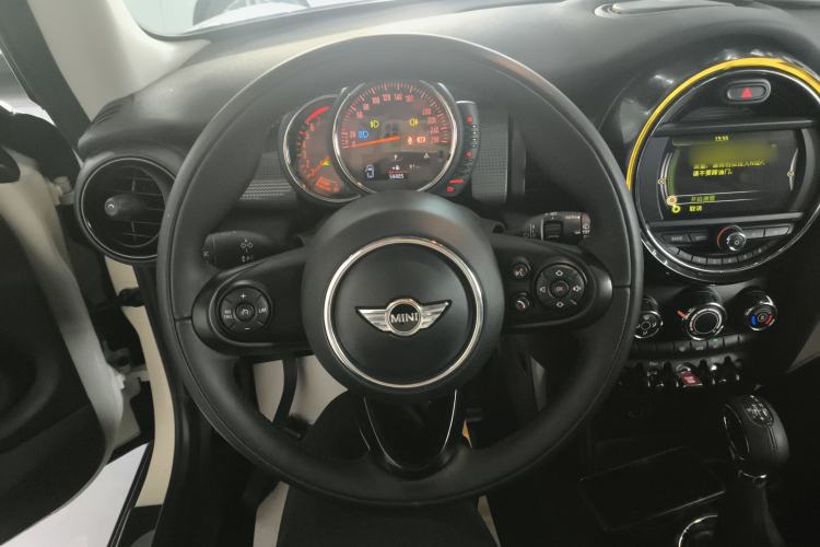 Used  MINI 2016 1.5T COOPER
