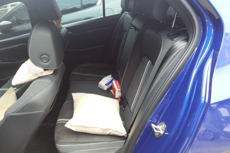 Used Volkswagen Golf 2023 280TSI DSG R-Line Lite
