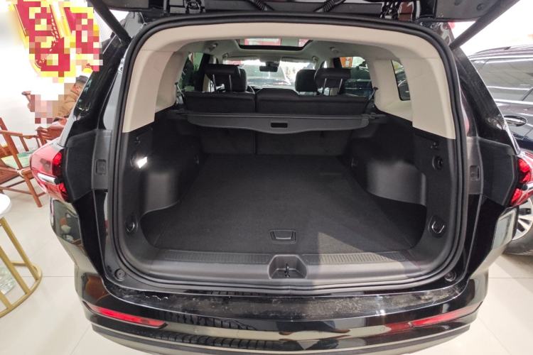 Used Buick Envision 2022 Encore Plus 652T Five-Seat Luxury Model