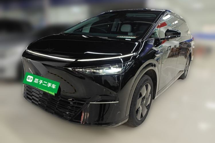 Used XPeng X9 2024 610 Long-Range Max