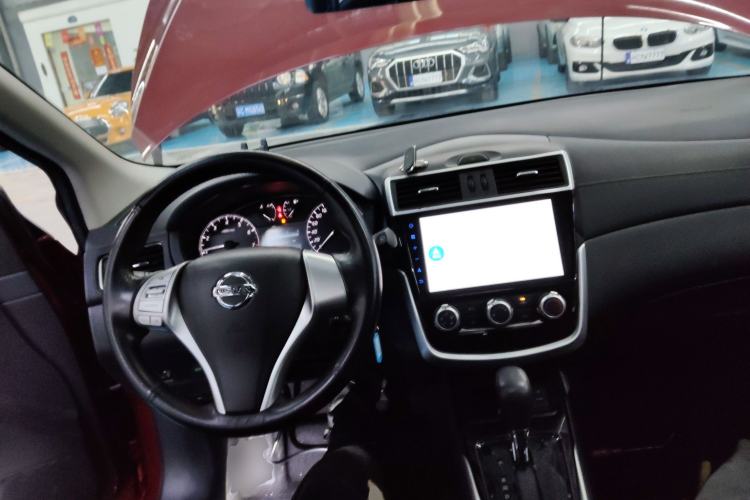 Used Nissan Tiida 2016 1.6L CVT Cool Dynamic Edition