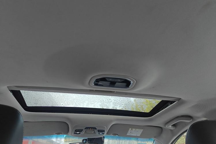 Used Geely Auto Emgrand 2019 Leading Edition 1.5L CVT Upward-Connected Model China VI Standard