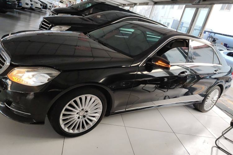 Used Mercedes-Benz E-Class 2015 Revised E 260 L
