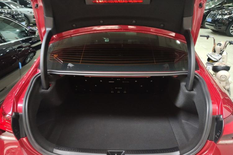 Used Mercedes-Benz A-Class 2020 Restyled A 200 L Sport Sedan Fashion Version
