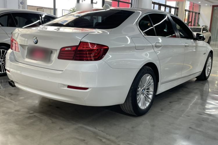 Used BMW 5 Series 2014 525Li Leading Model
