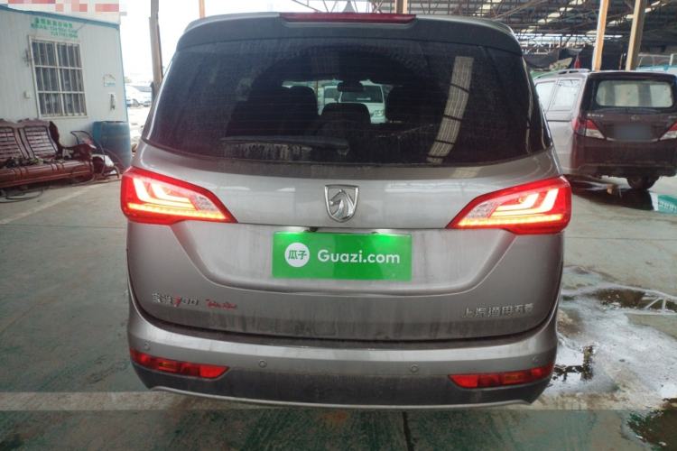 Used Baojun 730 2017 1.5T DCT Flagship Model 7 Seats China V Emission Standard