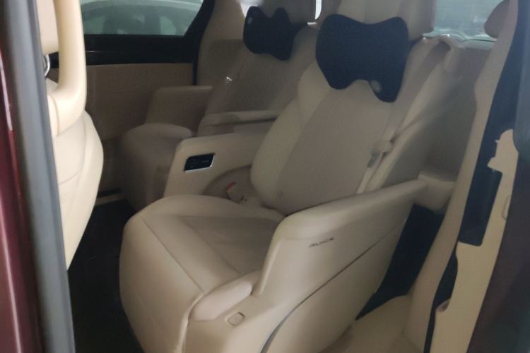 Used Buick GL8 2023 ES Lu Zun Luxury Model
