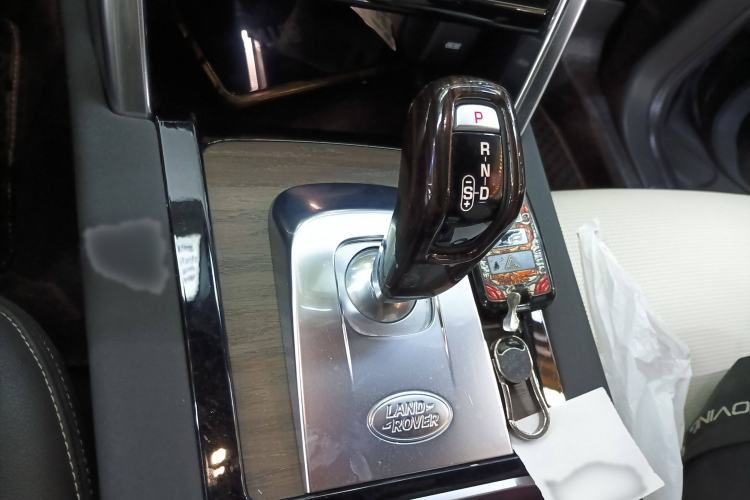 Used Land Rover Discovery Sport 2020 249 PS R-Dynamic Performance Edition
