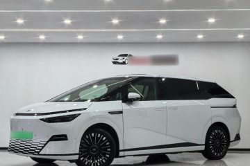 Used XPeng X9 2025 740 Ultra-Long Range Max