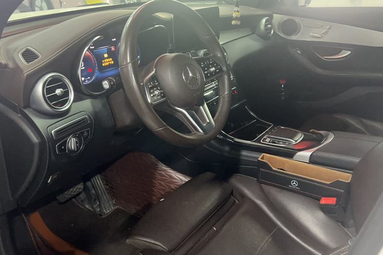 Used Mercedes-Benz GLC 2020 Facelifted GLC 260 L 4MATIC Dynamic Edition
