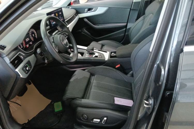 Used Audi A4L 2024 40 TFSI Fashion Dynamic Model