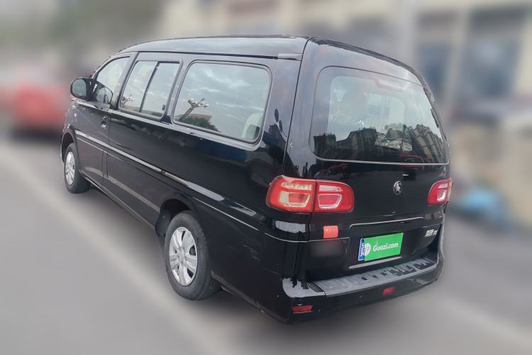 Used FORTHING Lingzhi 2022 M5L 1.6L Utility Model 7 Seats