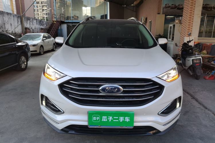 Used Ford Edge 2020 EcoBoost 245 Two-Wheel Drive Titanium 7-Seater