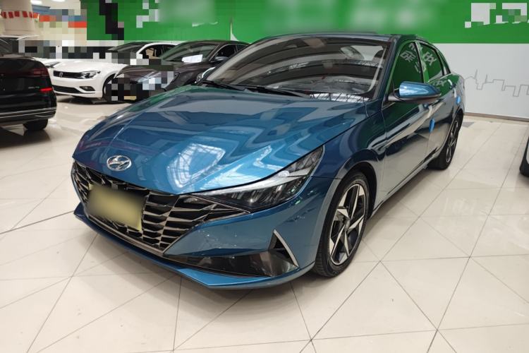 Used Hyundai Elantra 2021 1.5L CVT LUX Prestige Edition
