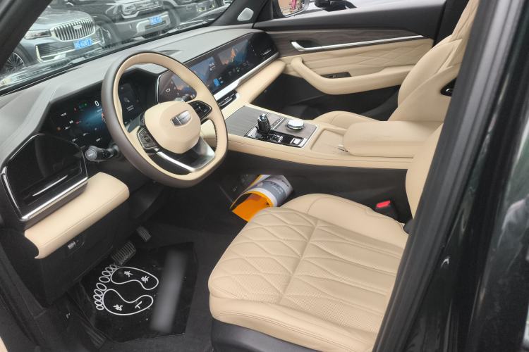 Used Geely Auto Monjaro L 2025 Dongfang Yao 2.0TD Automatic All-Wheel-Drive Wangyue Edition
