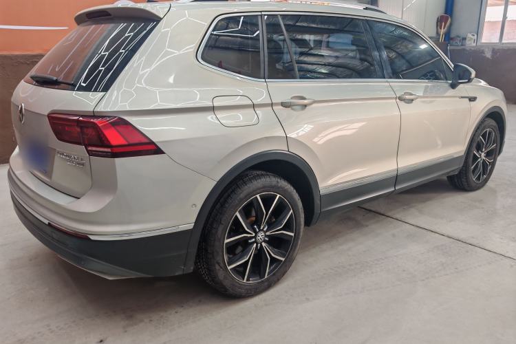 Used Volkswagen Tiguan L 2017 380TSI Automatic All-Wheel Drive Supreme Flagship Edition