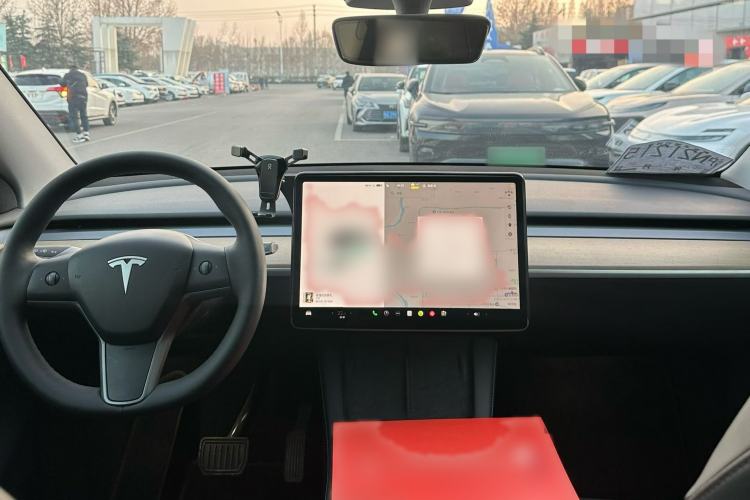 Used Tesla Model Y 2022 Rear-Wheel-Drive Version
