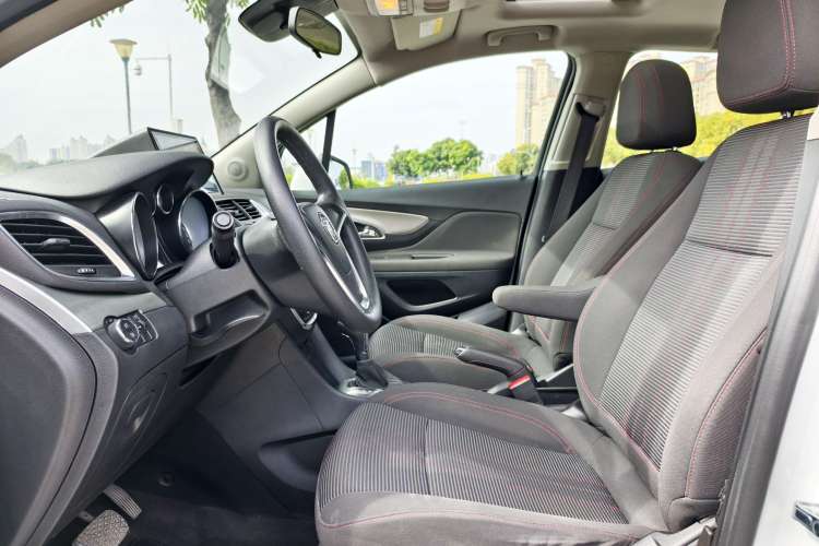 Used Buick Encore 2015 1.4T Automatic Two-Wheel Drive Urban Elite Version