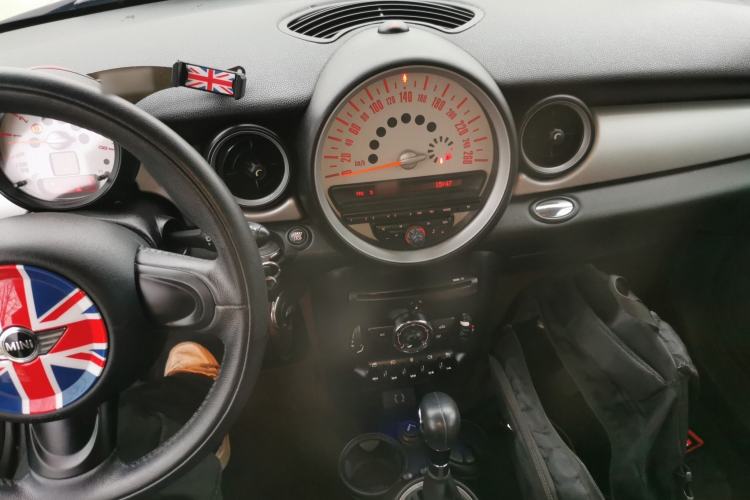 Used MINI MINI 2011 1.6L ONE

