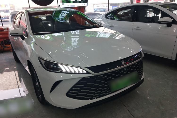 Used BYD Qin PLUS 2025 DM-i Smart Drive 55KM Leading Model
