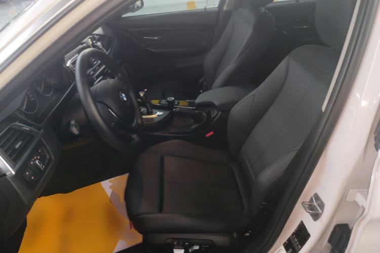 Used BMW 3 Series 2018 320Li Fashion Model
