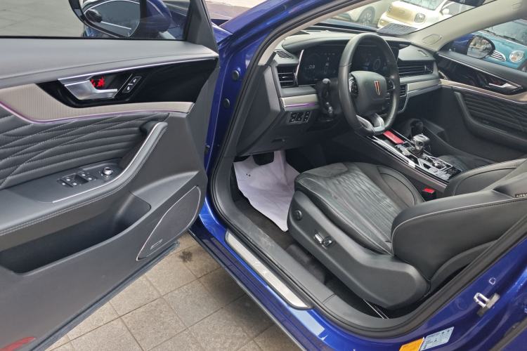 Used Hongqi HS5 2022 Revised Version 2.0T Smart Connect Flagship Edition
