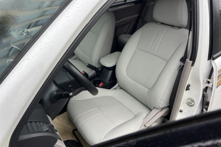 Used Mitsubishi Pajero Sport 2013 3.0L Automatic 4x4 Executive Edition
