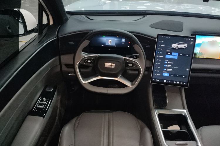 Used  L7 2025 EM-i 115km Exploration Edition
