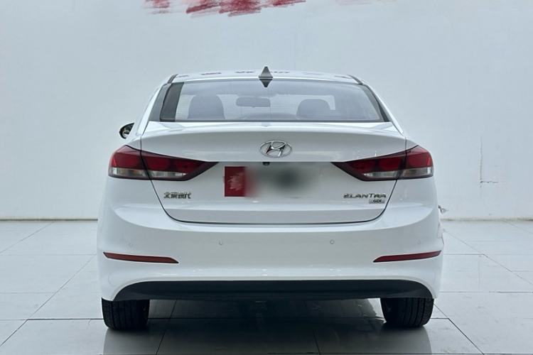 Used Hyundai Elantra 2016 1.6L Automatic ZhiXuan – Elite Version
