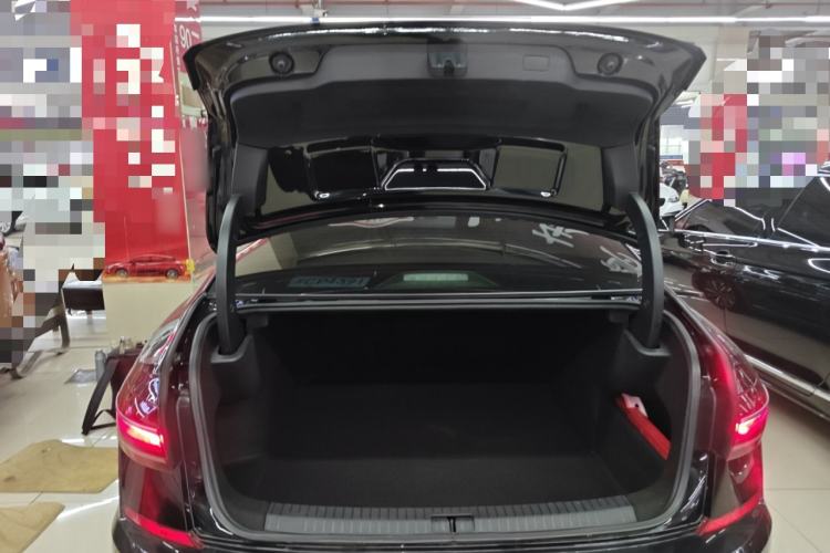 Used Volkswagen Passat 2022 330TSI Starry Luxury Edition Custom Version
