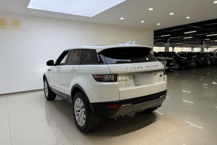 Used Land Rover Range Rover Evoque 2018 200PS PURE New Fashion Edition
