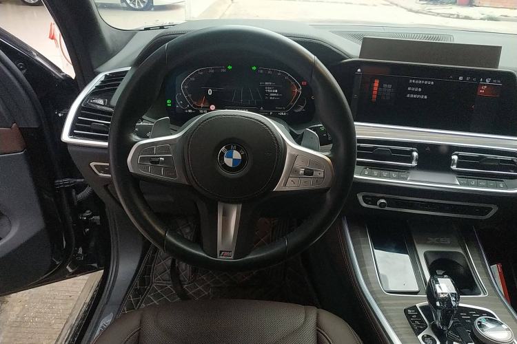 Used BMW X5 2022 Restyled xDrive 40Li M Sport Package
