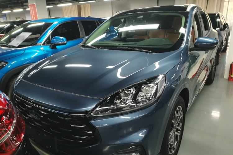 Used Ford Escape 2020 EcoBoost 245 Two-Wheel Drive Smart & Enjoyment Model
