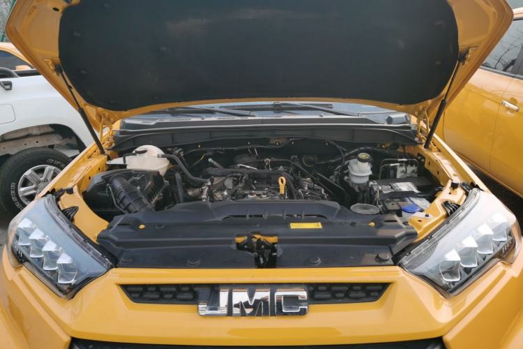 Used JMC Yuhu 9 2019 2.0T Manual Gasoline 4x4 Comfort Edition