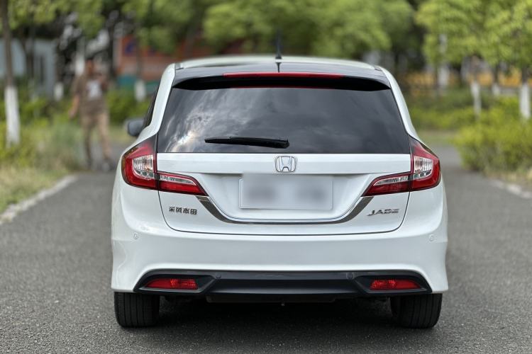 Used Honda Jade 2016 1.8L Automatic Comfort Elite Version 5 Seats